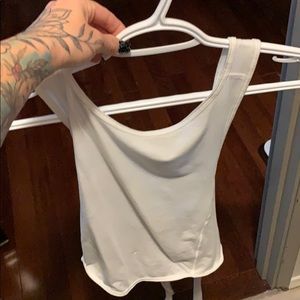 Size 2 lulu tie back tank